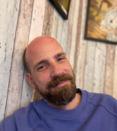 Victor dating profile